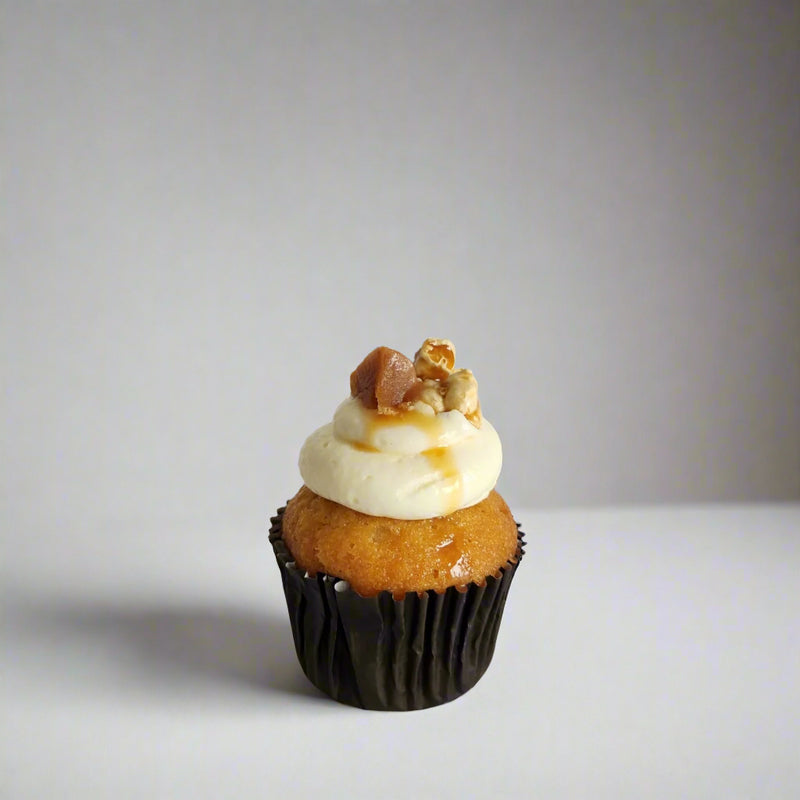 Deluxe Cupcakes - Caramel Popcorn